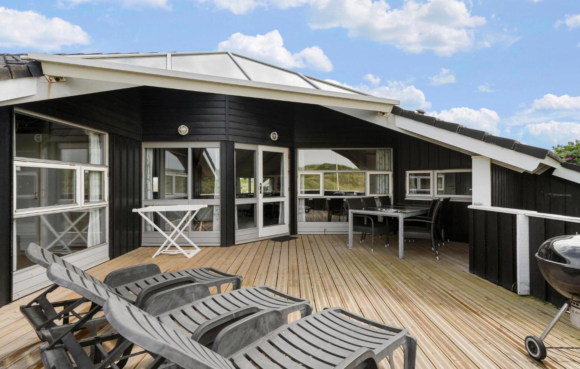 Stunning Home In Hvide Sande With Kitchen Bjerregård Zewnętrze zdjęcie