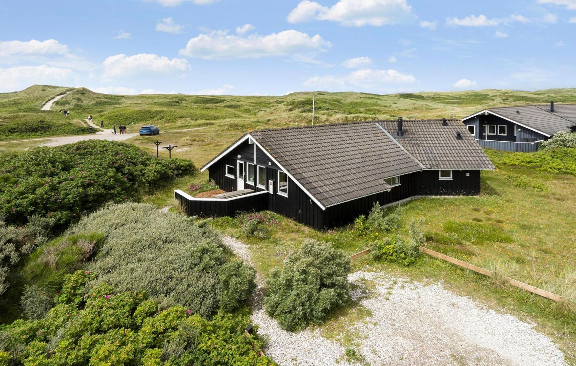 Stunning Home In Hvide Sande With Kitchen Bjerregård Zewnętrze zdjęcie